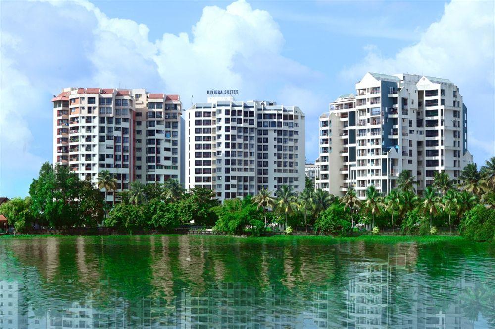 Riviera Suites Kochi Exterior photo